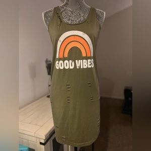 Long tee or a tight fitting jumper you pick